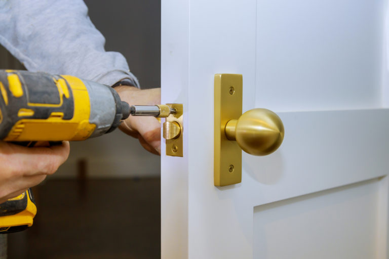 changing locks access control expertise commercial locksmith services in fort myers, fl – swift and capable locksmith services for your office and business